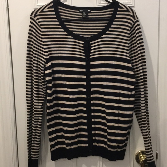 Cardigan - Picture 1 of 4